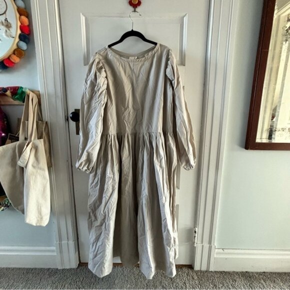 Shelter Gloria Dress - Picture 1 of 4